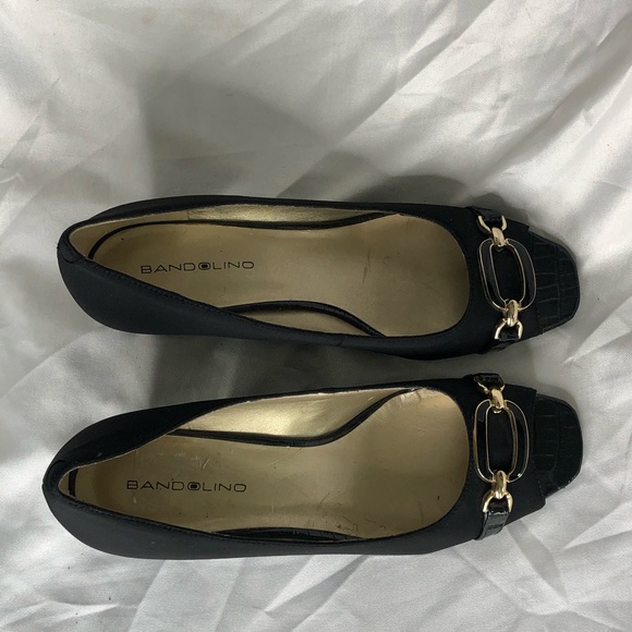 20. Bandolino Womens Wedge Heels Sz 7.5 - Picture 2 of 10